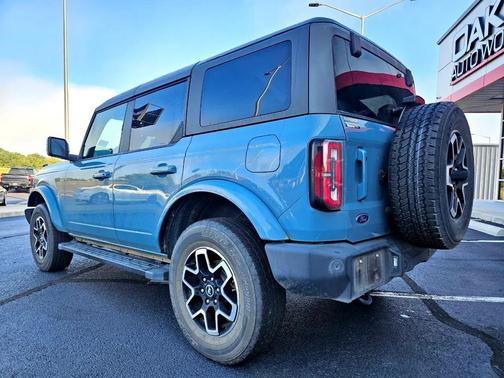 2022 Ford Bronco Outer Banks
