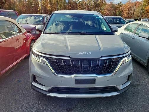 2022 Kia Carnival EX