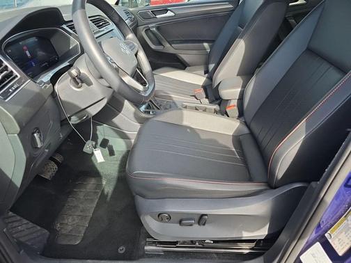 2024 Volkswagen Tiguan 2.0T Wolfsburg Edition