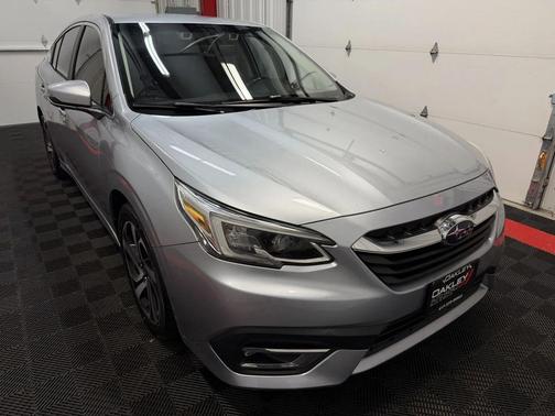 Ice Silver Metallic 2020 Subaru Legacy Limited