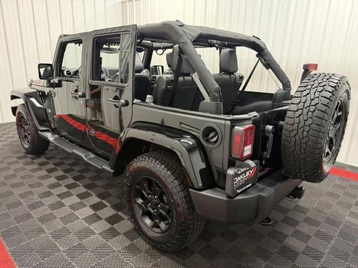Black Clearcoat 2018 Jeep Wrangler JK Unlimited Sahara