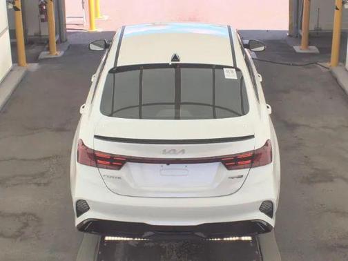 Snow White Pearl 2024 Kia Forte GT-Line