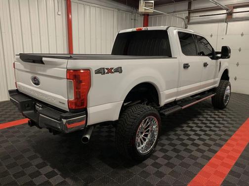 2017 Ford F-250 XLT