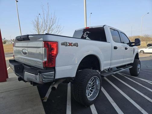2017 Ford F-250 XLT