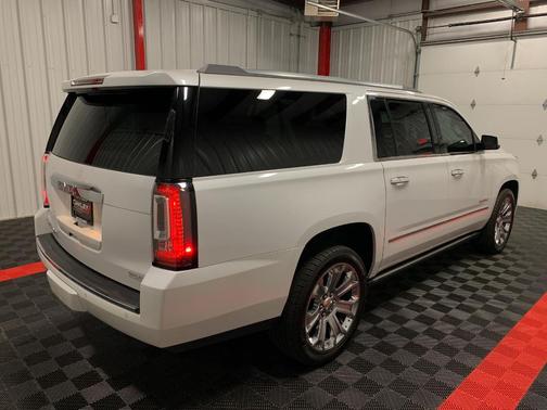 2016 GMC Yukon XL Denali