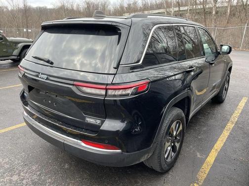 2024 Jeep Grand Cherokee 4xe Base