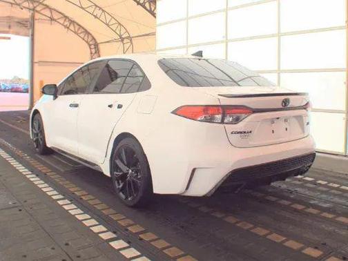 White 2022 Toyota Corolla SE