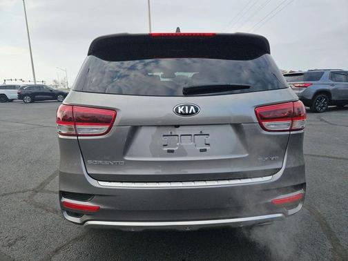 2018 Kia Sorento SX