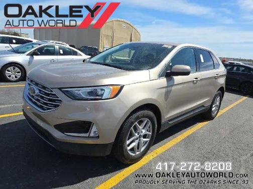 Desert Gold Metallic 2021 Ford Edge SEL