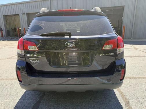 2012 Subaru Outback 2.5i Limited