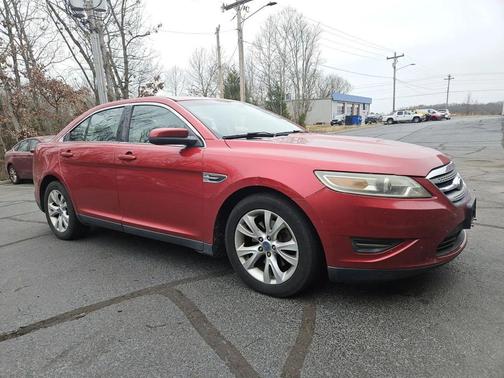 2010 Ford Taurus SEL