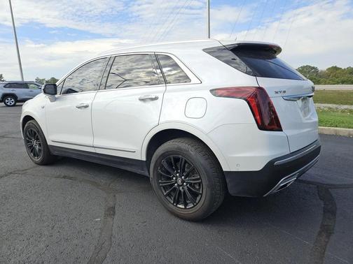 2021 Cadillac XT5 Premium Luxury