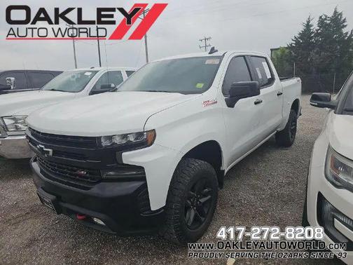 Summit White 2019 Chevrolet Silverado 1500 LT Trail Boss