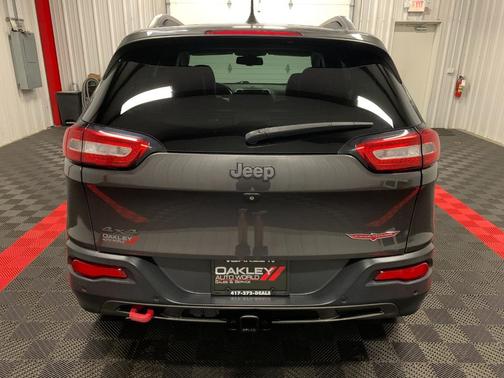2018 Jeep Cherokee Trailhawk