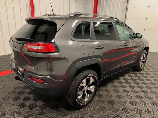 2018 Jeep Cherokee Trailhawk