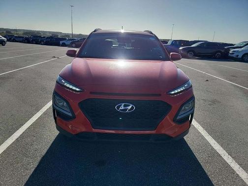 2020 Hyundai KONA SEL