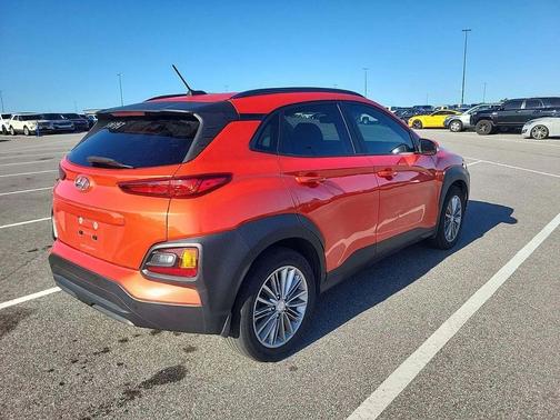 2020 Hyundai KONA SEL