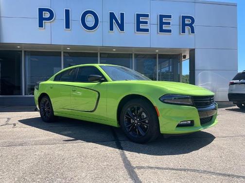Sublime Clearcoat Metallic 2023 Dodge Charger SXT
