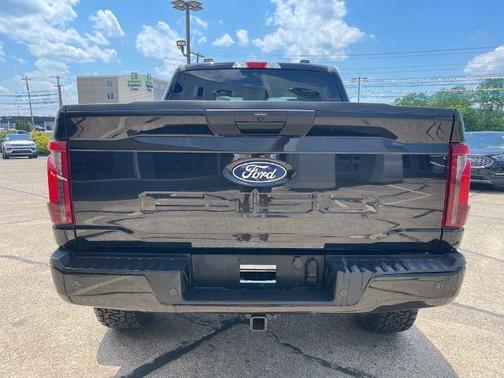 AGATE BLACK METALLIC 2025 Ford F-150 XLT