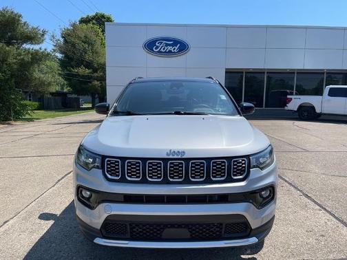 Silver Zynith 2025 Jeep Compass LIMITED