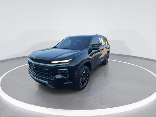 Mosaic Black Metallic 2025 Chevrolet Traverse AWD Z71
