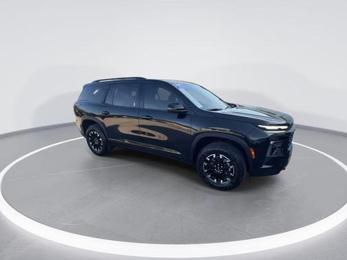 Mosaic Black Metallic 2025 Chevrolet Traverse AWD Z71
