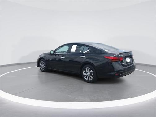 2022 Nissan Altima S FWD