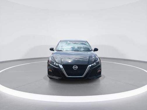 2022 Nissan Altima S FWD