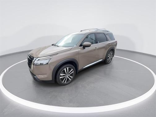 2024 Nissan Pathfinder Platinum FWD