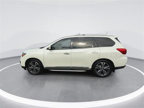 2018 Nissan Pathfinder Platinum
