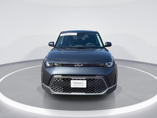 Gravity Gray 2025 Kia Soul LX