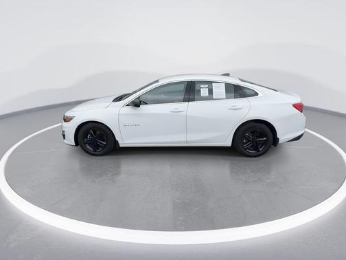Summit White 2022 Chevrolet Malibu 1LS