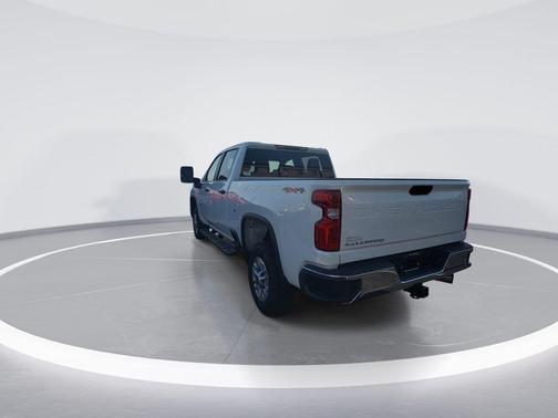 Summit White 2025 Chevrolet Silverado 2500 WT