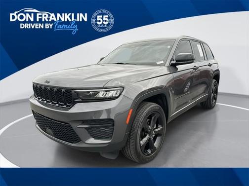 2022 Jeep Grand Cherokee Altitude