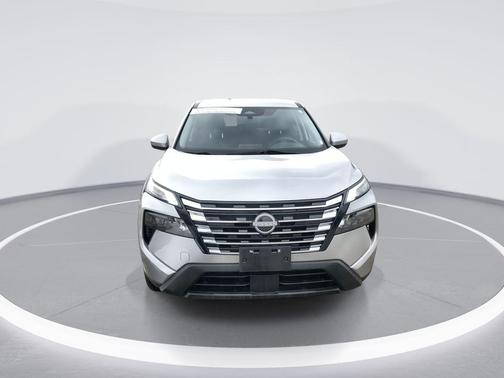 Brilliant Silver Metallic 2024 Nissan Rogue SV