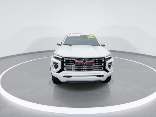 Summit White 2024 GMC Canyon Denali