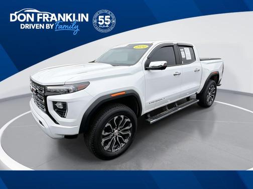 Summit White 2024 GMC Canyon Denali