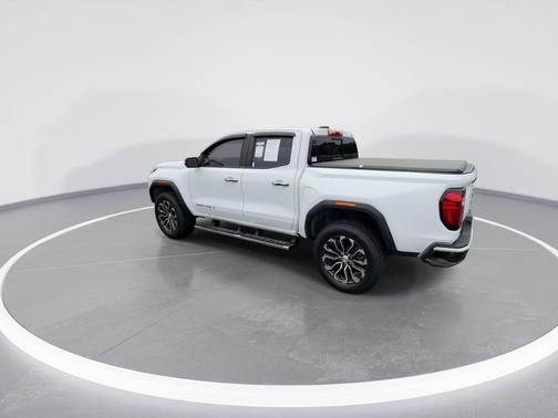 Summit White 2024 GMC Canyon Denali