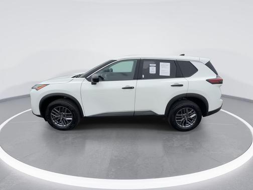 Glacier White 2024 Nissan Rogue S