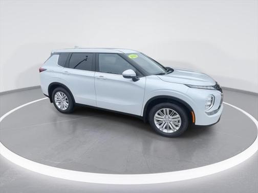 2024 Mitsubishi Outlander ES 2.5 S-AWC