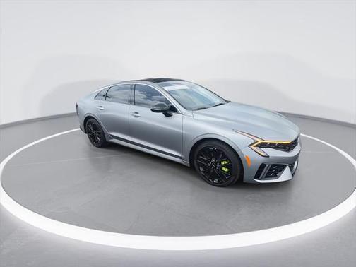 2025 Kia K5 GT