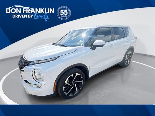 2022 Mitsubishi Outlander SE