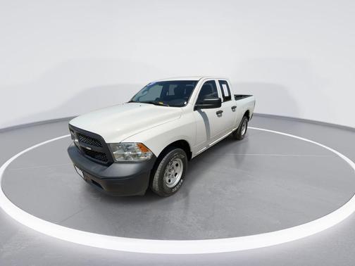 Bright White Clearcoat 2022 RAM 1500 Tradesman