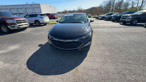 Mosaic Black Metallic 2024 Chevrolet Malibu 1LT