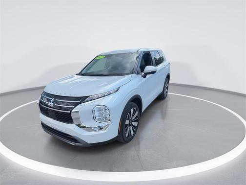 2025 Mitsubishi Outlander SE 2.5 2WD
