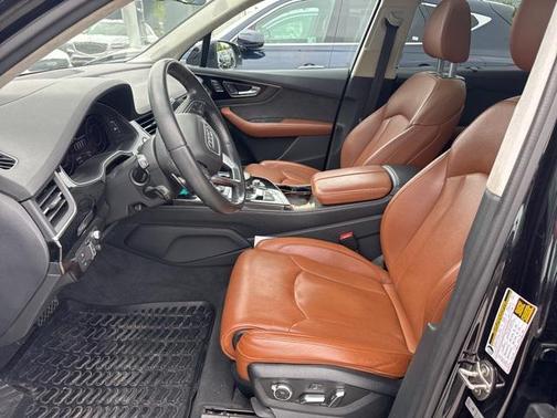 2019 Audi Q7 55 Prestige