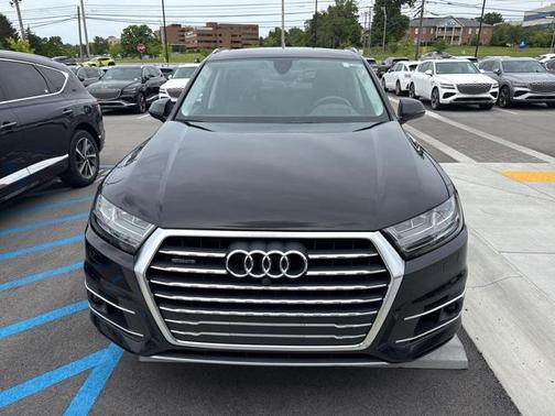 2019 Audi Q7 55 Prestige