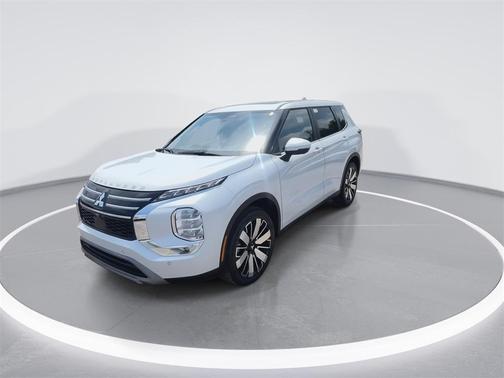 2025 Mitsubishi Outlander SE 2.5 2WD