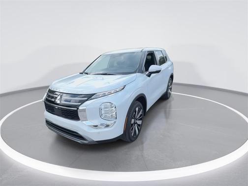 2025 Mitsubishi Outlander SE 2.5 S-AWC
