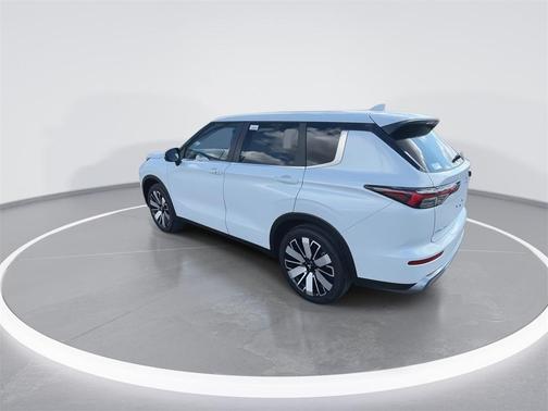 2025 Mitsubishi Outlander SE 2.5 2WD